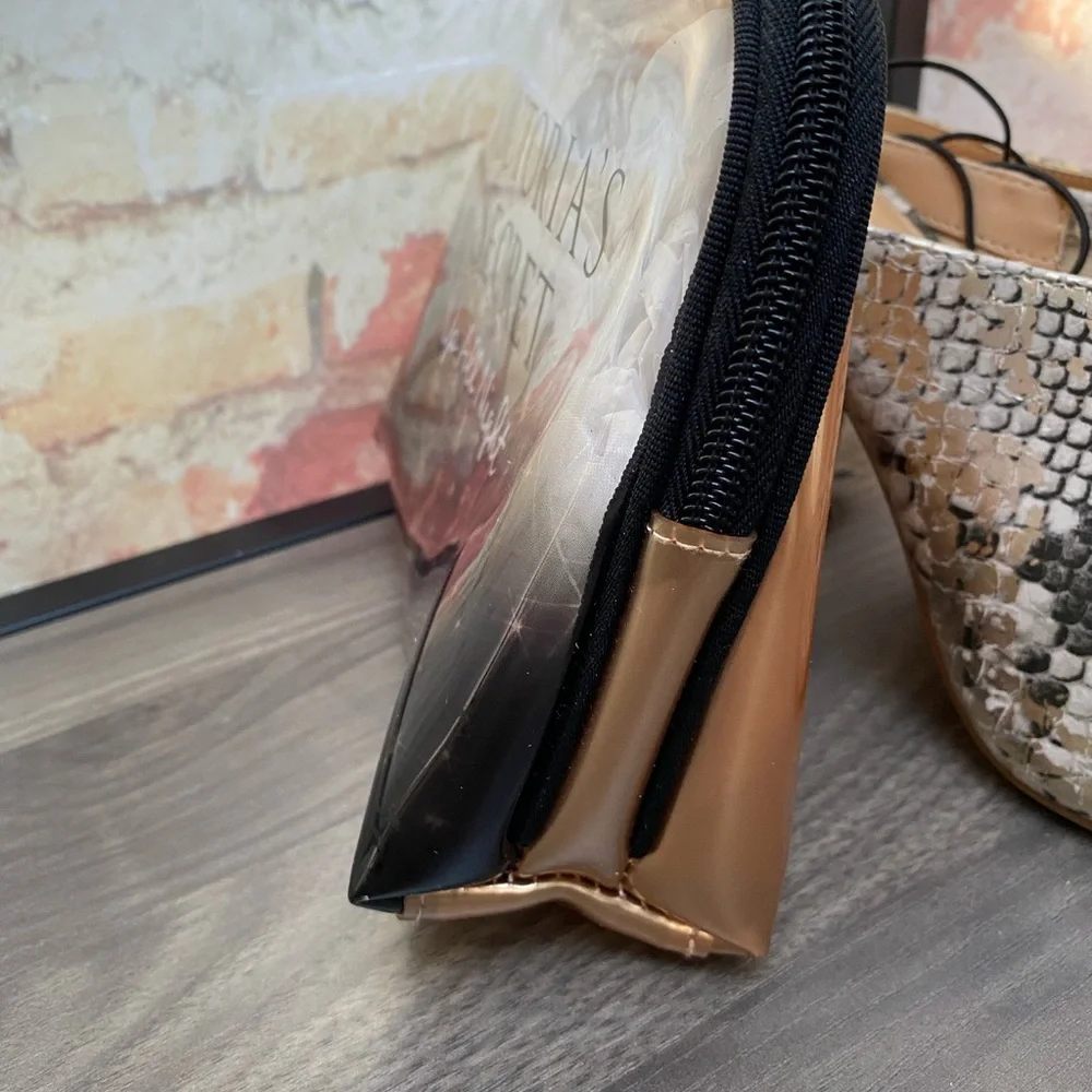 Victoria’s Secret Beauty Makeup Bag Pouch Clutch